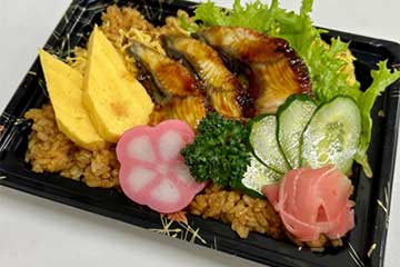 <新宿・池袋発>春味!豪華 松阪牛100%ハンバーグ&竹の子づくし御膳とブランド鉾田メロン2玉などなんと3キロのお土産付!2